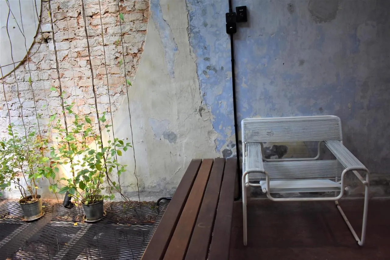 Guest house Frenz Republic - Self Check In Hotel George Town